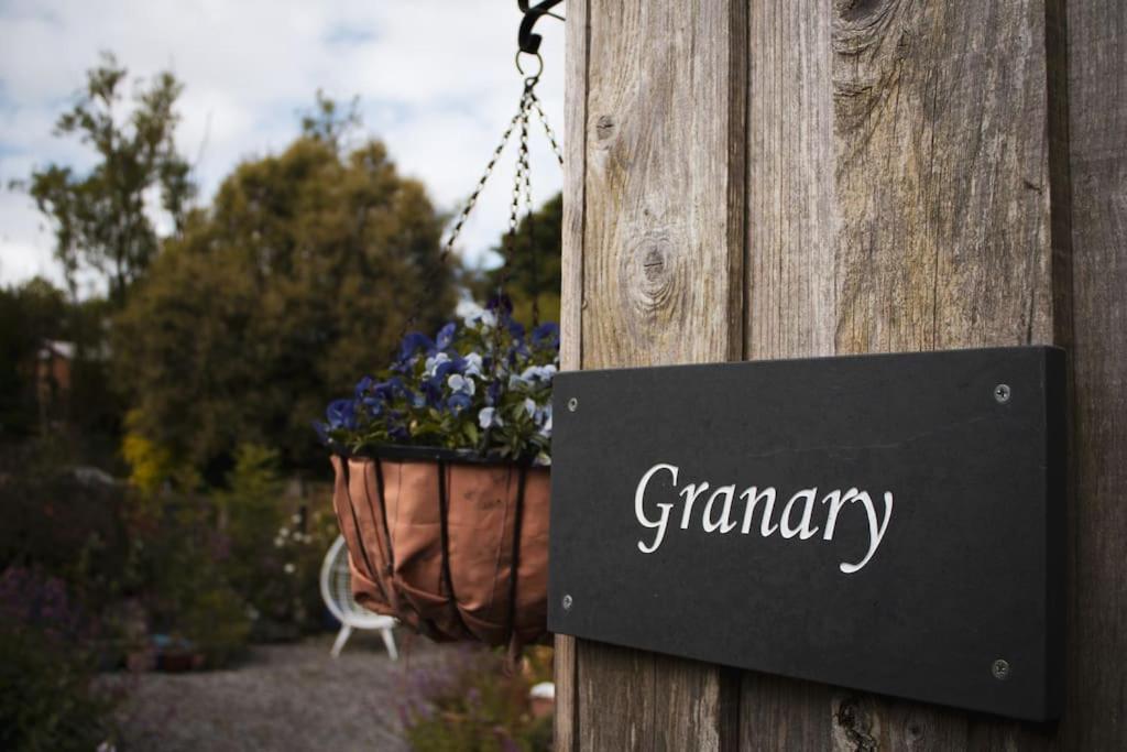 The Granary Apartment Barbrook Exterior photo